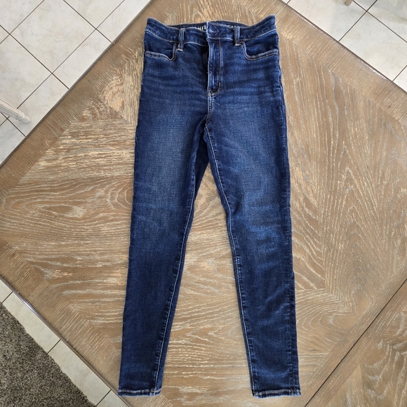 American Eagle Super High-Rise Jegging – Dark Wash – Size 4 Short (NWOT) - Picture 1 of 10